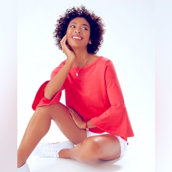 Tommy Bahama Sea Glass Bell Sleeve Sweatshirt Medium in Coral-Red - Picture 1 of 8